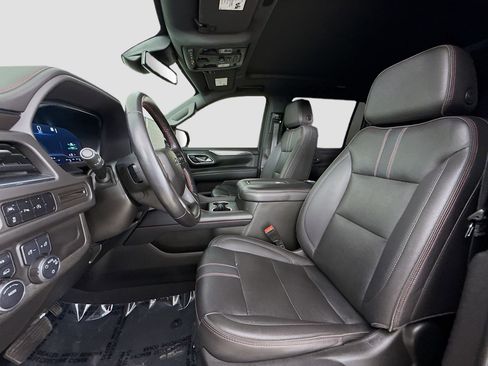 Used 2023 Chevrolet Suburban RST AWD/4WD image 22