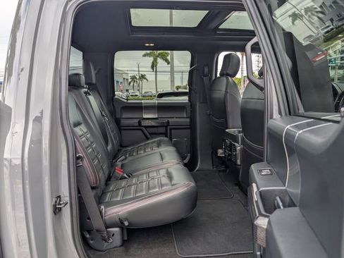 Used 2019 Ford F150 Lariat w/ Equipment Group 502A Luxury AWD/4WD image 20