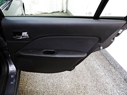 Used 2012 Ford Fusion SE FWD image 12