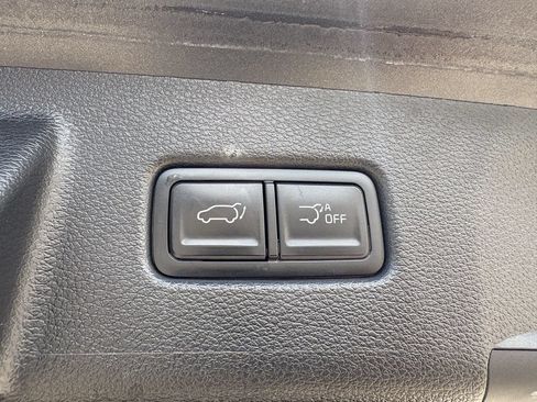 Used 2023 Kia Telluride EX w/ EX Captain's Chair Package FWD image 30