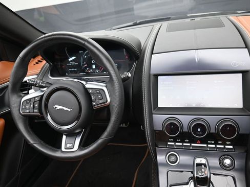 Used 2021 Jaguar F-TYPE R AWD/4WD image 14