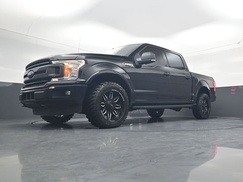 Used 2020 Ford F150 XLT w/ Equipment Group 302A Luxury image 17