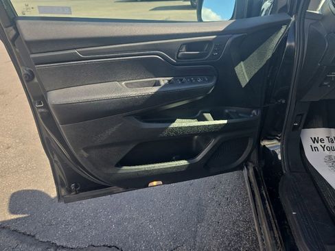 Used 2024 Honda Odyssey EX-L image 8