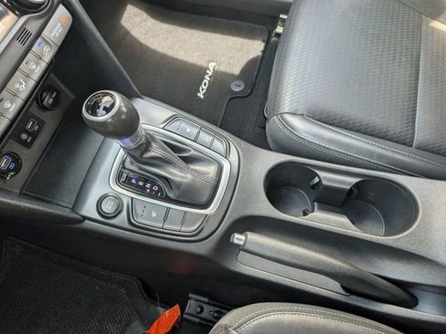 Used 2019 Hyundai Kona Limited FWD image 18