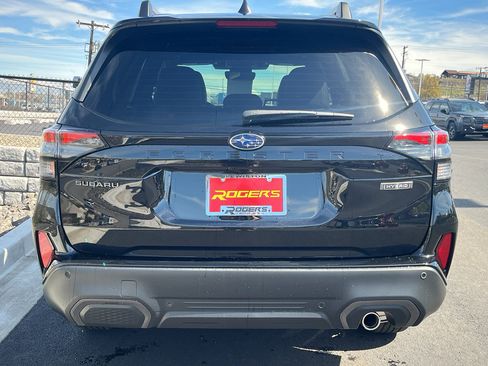 New 2026 Subaru Forester Limited image 4