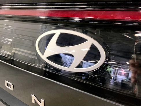 Used 2025 Hyundai Sonata SEL FWD image 8
