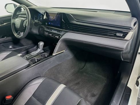 Certified 2025 Toyota Camry SE image 28