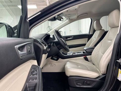 Used 2023 Ford Edge Titanium w/ Cargo Accessory Package AWD/4WD image 19
