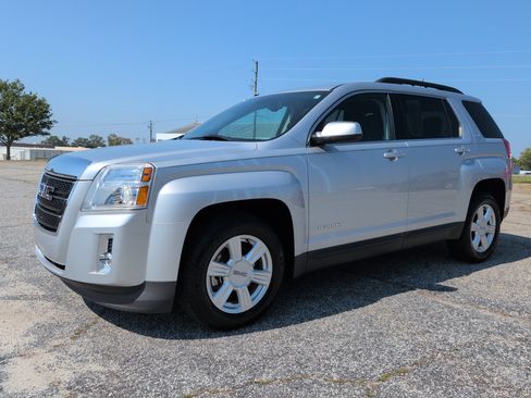 Used 2014 GMC Terrain SLE w/ Convenience Package FWD image 6