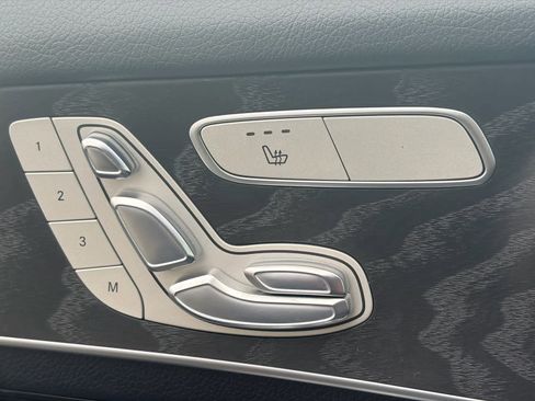 Used 2017 Mercedes-Benz GLC 300 image 7