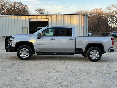 Used 2020 Chevrolet Silverado 2500 LTZ w/ LTZ Convenience Package image 5