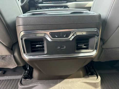 Used 2024 Chevrolet Silverado 1500 LTZ AWD/4WD image 33