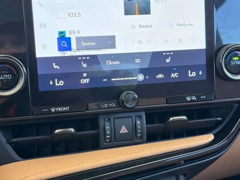 Certified 2024 Lexus NX 250 FWD image 26