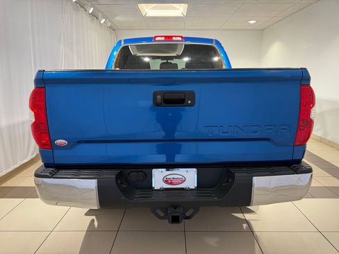 Used 2016 Toyota Tundra SR5 w/ TRD Off Road Package image 4