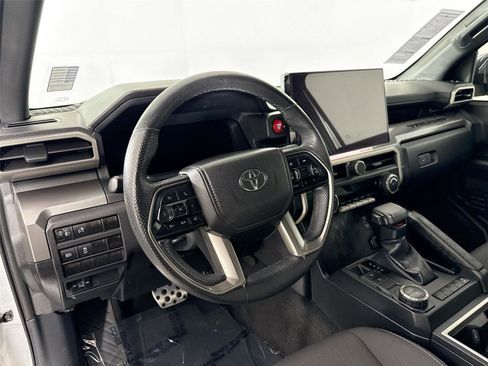 Certified 2024 Toyota Tacoma TRD Sport image 4