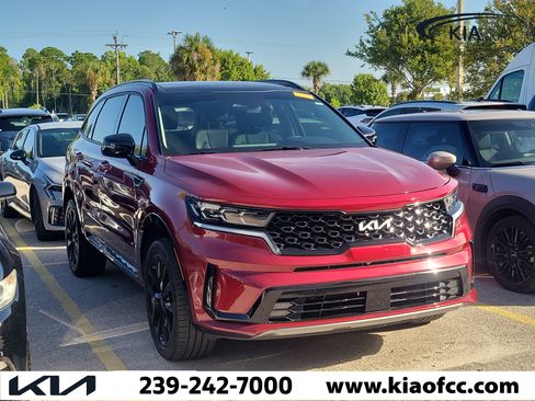 Used 2022 Kia Sorento SX AWD/4WD image 1