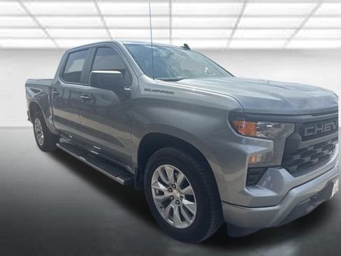 Used 2023 Chevrolet Silverado 1500 Custom RWD image 1
