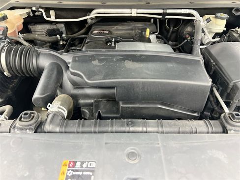 Used 2017 GMC Canyon 2WD Crew Cab w/ Convenience Package image 24