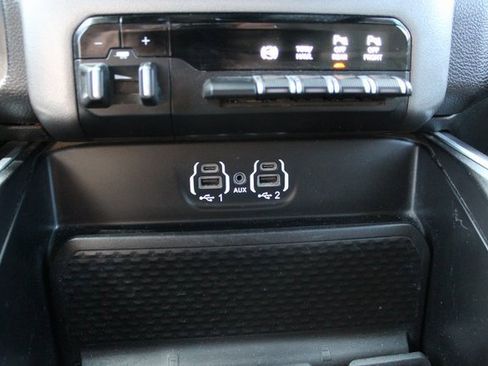 Used 2023 RAM 2500 Big Horn w/ Level 1 Equipment Group image 17