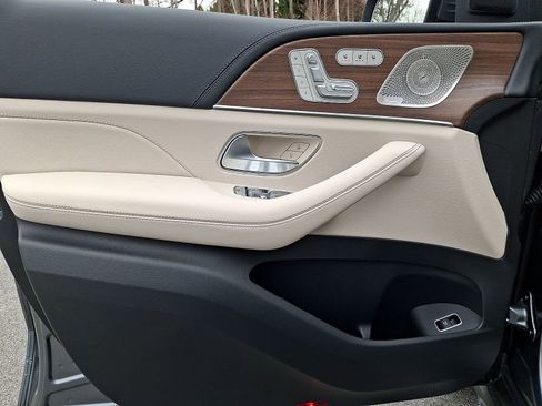 New 2026 Mercedes-Benz GLE 450 4MATIC image 8