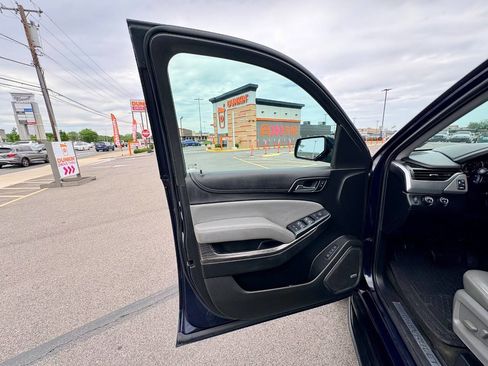 Used 2018 Chevrolet Tahoe LT AWD/4WD image 20