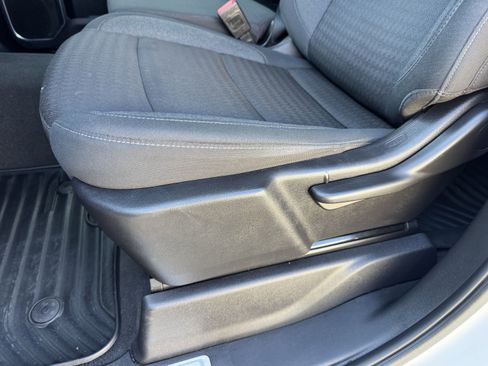 Used 2024 Chevrolet Silverado 2500 LT image 13