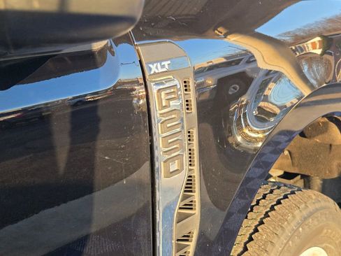 Used 2024 Ford F250 XLT w/ FX4 Off-Road Package image 24