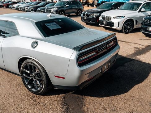 Used 2019 Dodge Challenger R/T w/ Plus Package image 13