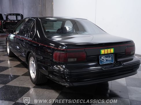 Used 1995 Chevrolet Impala SS RWD image 9