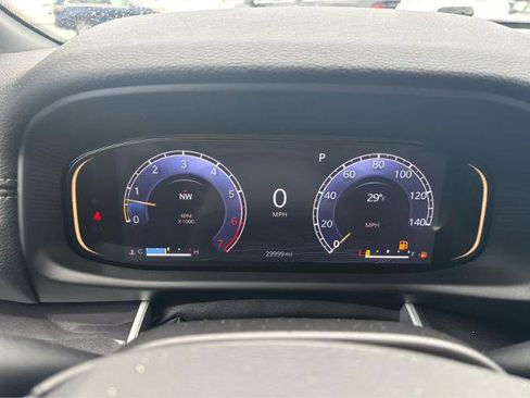 Used 2023 Jeep Wagoneer 4WD w/ Premium Group I image 20