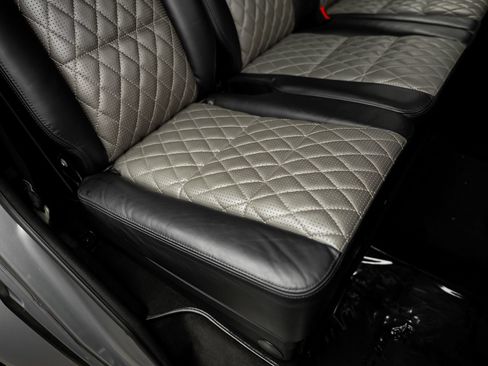 Used 2015 Mercedes-Benz G 63 AMG 4MATIC image 41