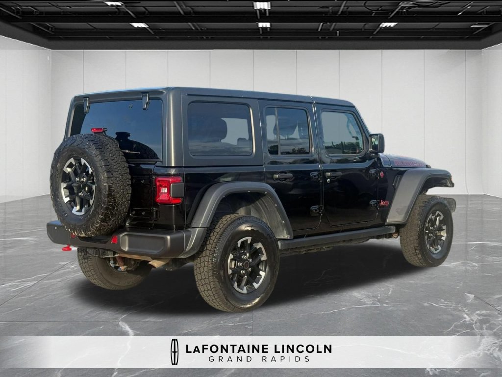 Used 2025 Jeep Wrangler Unlimited Rubicon AWD/4WD image 5