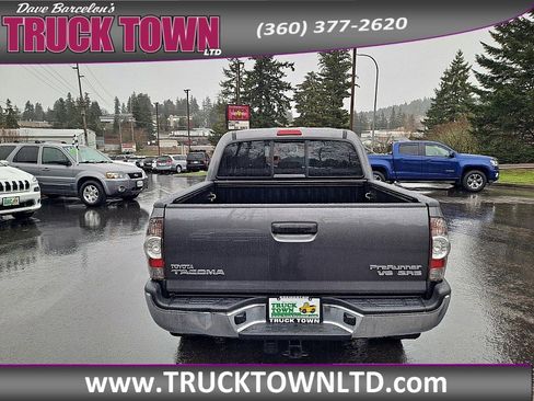 Used 2013 Toyota Tacoma PreRunner w/ SR5 Pkg image 4