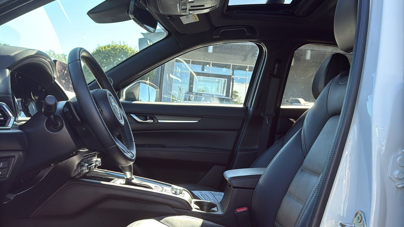 Certified 2025 MAZDA CX-5 Signature AWD/4WD image 10