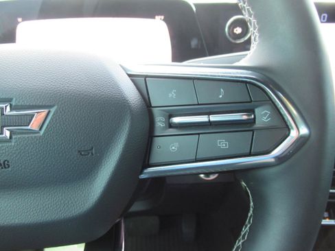 Used 2026 Chevrolet Traverse Z71 AWD/4WD image 26