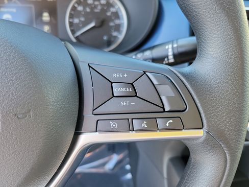 New 2025 Nissan Versa SV image 23