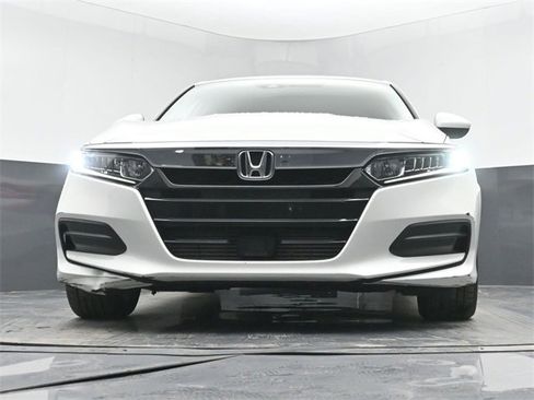 Used 2019 Honda Accord LX image 40