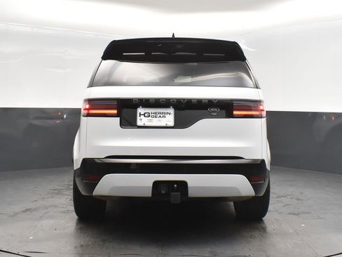 Used 2023 Land Rover Discovery HSE R-Dynamic image 6