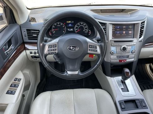 Used 2013 Subaru Legacy 2.5i Limited AWD/4WD image 11