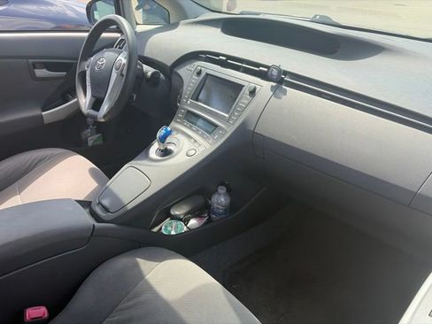 Used 2010 Toyota Prius Three FWD image 11