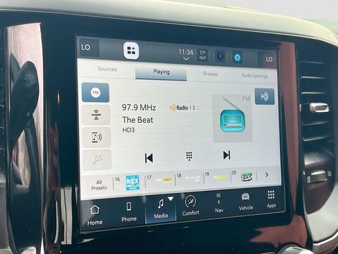 Used 2024 RAM 2500 Tradesman w/ Chrome Appearance Group image 15