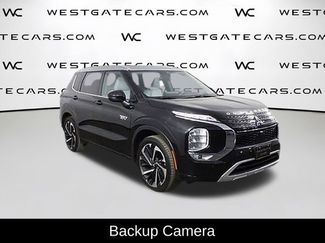 Used 2024 Mitsubishi Outlander SEL video 2