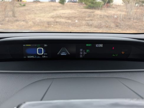 Used 2018 Toyota Prius Four Touring w/ Premium Convenience Package FWD image 24