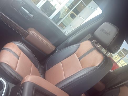 Used 2021 Chevrolet Silverado 1500 High Country w/ Safety Package II image 23
