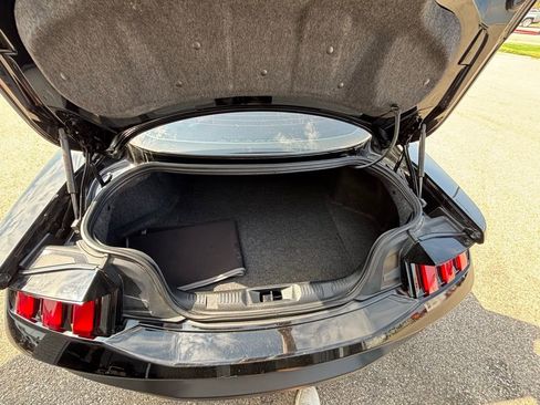 Used 2024 Ford Mustang Coupe image 8