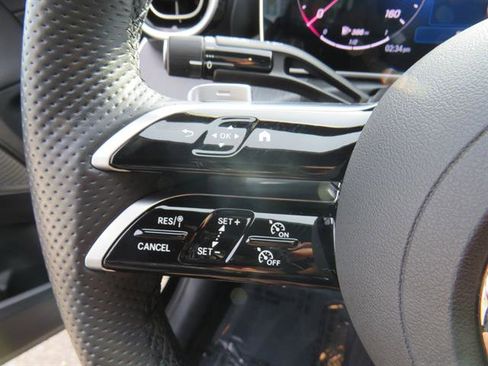 Used 2025 Mercedes-Benz C 300 4MATIC Sedan image 10