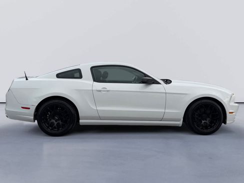Used 2014 Ford Mustang Coupe w/ Equipment Group 102A image 2