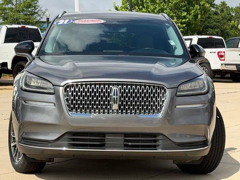 Used 2021 Lincoln Corsair FWD image 2