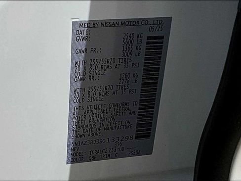 Used 2025 Nissan Murano SV image 17