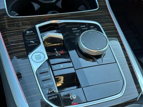 Certified 2024 BMW X5 xDrive40i w/ Premium Package image 21